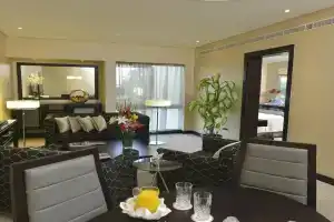 Отель «Crowne Plaza», Манама