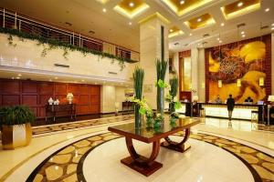 Guangye Jinjiang Hotel, Циндао