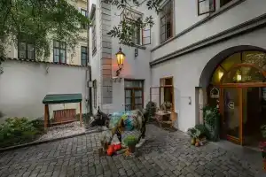 3 Epoques Apartments by Adrez, Прага