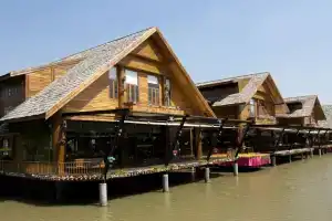 Pizza 24 Guesthouse, Джомтьен