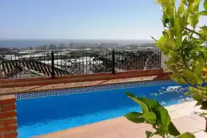Villas Virgen del Mar 6, Торрокс