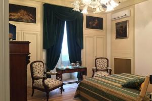 Гостевой Дом Palazzo Laguardia B&b, Фазано