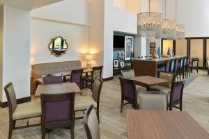 Hampton Inn & Suites Des Moines Downtown, Де-Мойн