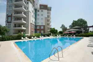 River Park Residence Lara, Лара