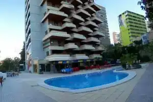 Picasso Apartments, Бенидорм