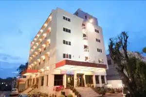 Hotel «Atithi», Агра