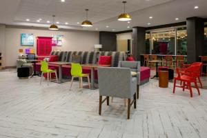 Home2 Suites by Hilton Baton Rouge Citiplace, Батон-Руж
