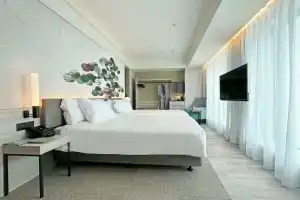 Centara Grand Hotel Osaka, Осака