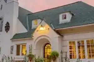 Stay Fairfield - Fairfield Place and Fairfield Manor Bed & Breakfast, Шривпорт