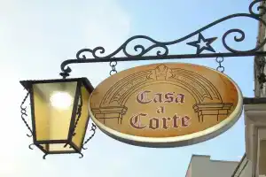 Casa a Corte, Копертино
