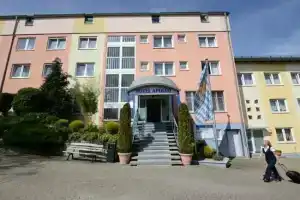 Hotel «Apollo Garni», Регенсбург
