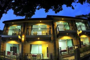 Bamboo Mountain View Phi Phi Resort, Пхи Пхи