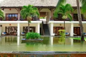 Blue Ocean Resort, Муине