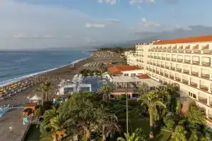 Delta Hotels by Marriott Giardini Naxos, Джиардини-Наксос