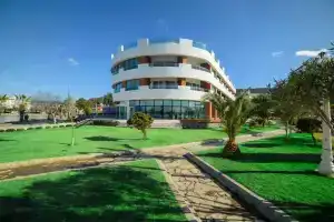 Marina Art Hotel, Гюллюк