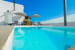 Paradiso I, Агия-Пелагия