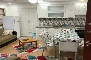 Gozde Apart, Узунгёль