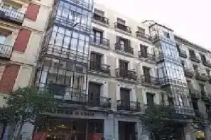 Hostal Abril, Мадрид