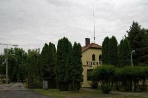 Thermal Camping & Motel, Дьюла