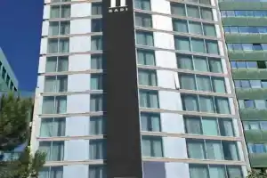 Hi Hotel Bari, Бари