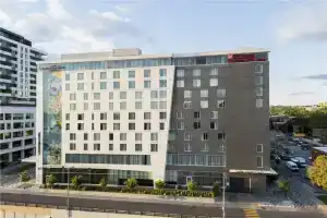 Homewood Suites by Hilton Montreal Midtown, Монреаль