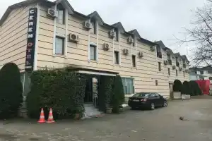 Ceren Otel, Сапанджа