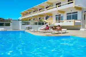 Hotel Anagros, Архангелос