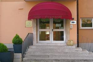Hotel Villa Nazareth, Триест