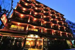 Siralanna Hotel, Патонг