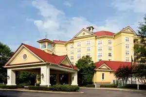 Homewood Suites by Hilton Raleigh/Crabtree Valley, Роли