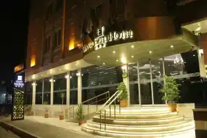 Grand Ezel Hotel, Мерсин