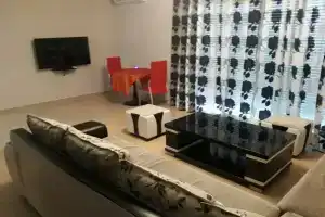 Nasho Deluxe Apartments, Саранда