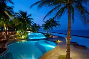 Royal Island Premium All-Inclusive Resort at Baa Atoll Biosphere Reserve, Баа Атолл