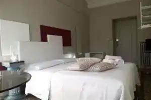 7 Rooms Turin, Турин