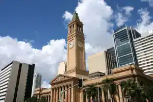 Ramada by Wyndham Brisbane Windsor, Брисбен