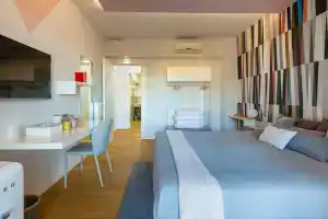 A Suites, Сорренто