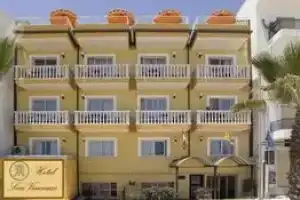 Hotel «San Vincenzo», Летоянни