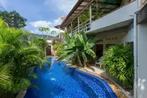 Aree's Lagoon B & B, Най Харн