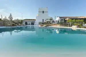 Masseria Samenti, Торре-Суда