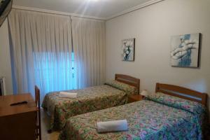 Pensión Cinco Villas, Логроньо