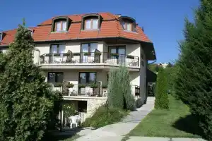 Helios Apartman Hotel, Будапешт