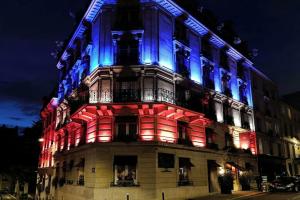 Room Mate Alain - Champs-Elysées, Париж