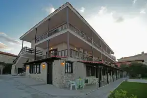 Apollo Apartments & Studios, Афитос