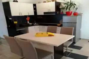 Apartments Jovanovic, Петровац