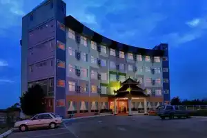 City Golf Resort, Янгон