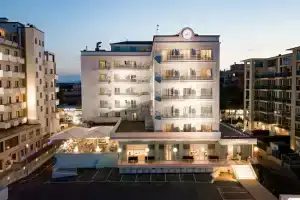 Hotel «Continental», Римини