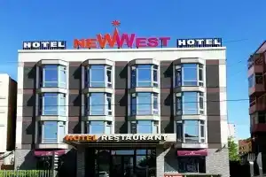 New West Hotel, Улан-Батор