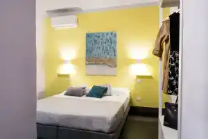5 Terre Inn, Специя