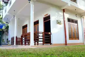 The cool nest yala hotel, Тиссамахарама