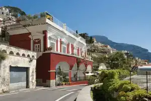 Dimora del Podestà, Позитано